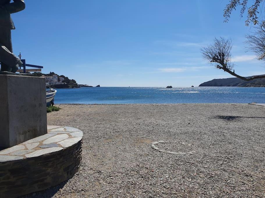 Espectacular Planta Baja Con Terraza Y Parking A 5 Min De La Playa Appartement Cadaqués Buitenkant foto